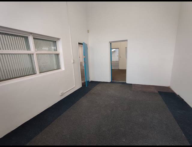490M² FACTORY TO LET IN NDABENI